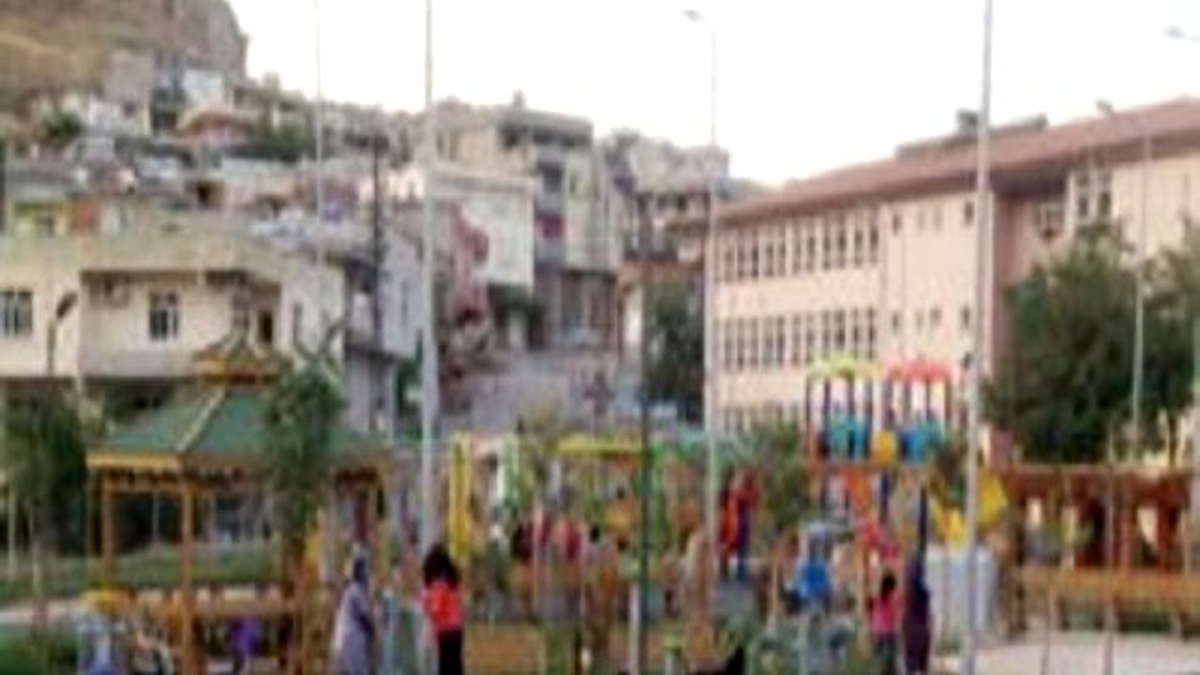 Çermik\'te Park Cıvıl Cıvıl