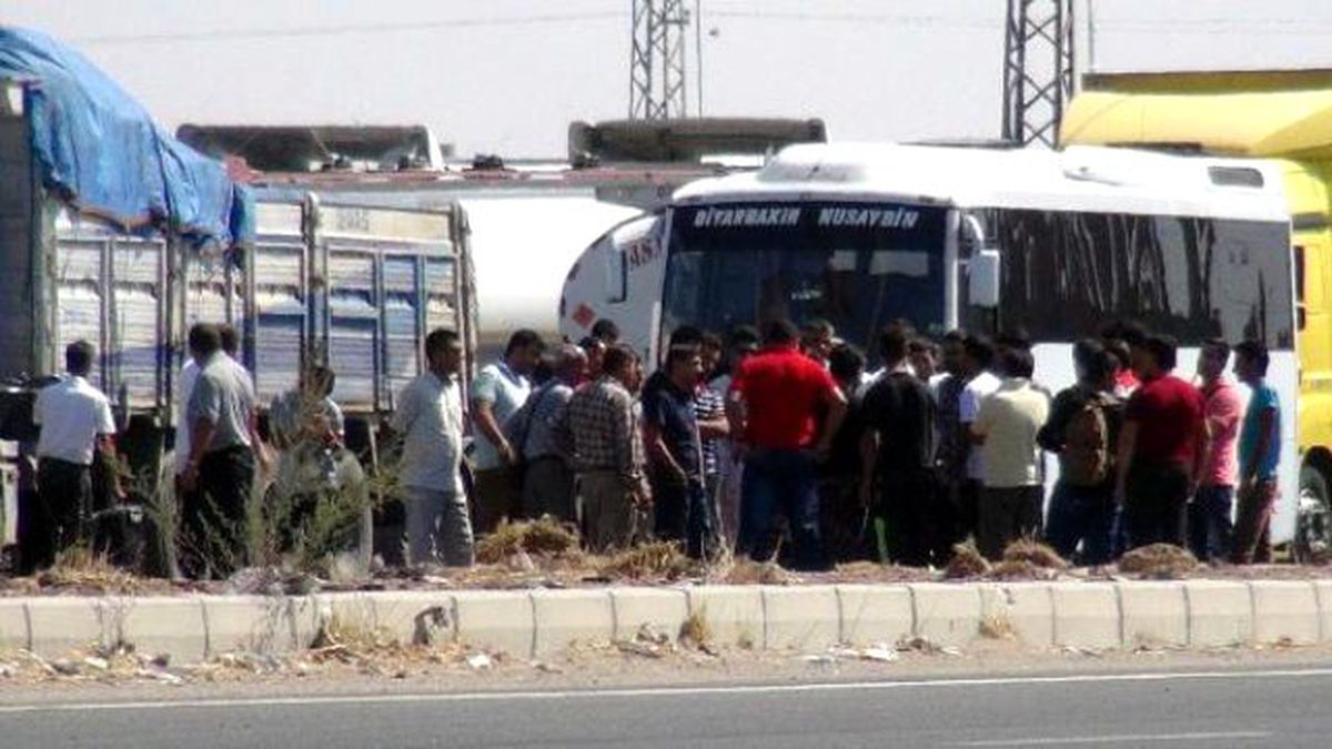 Cizre\'deki Olaylar Nedeniyle İpek Yolu Trafiğe Kapalı