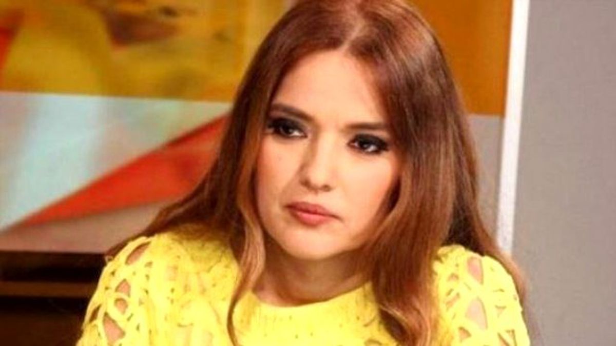 Demet Akalın'dan Mehmetçik Vakfı'na 50 Bin TL Bağış