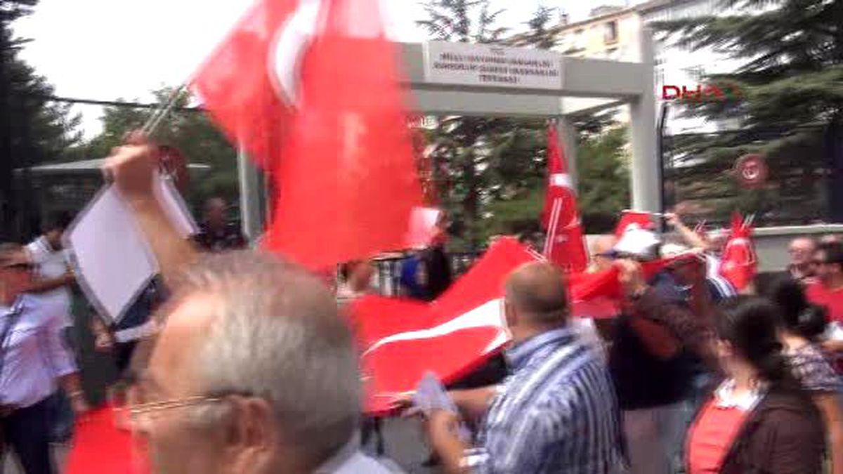 Eskişehir Askere Alınmak İçin Dilekçe Verdiler