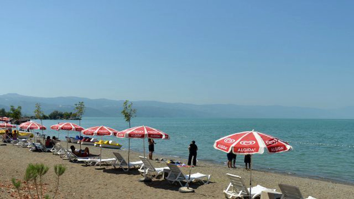 İznik Sahilleri Büyükşehir ile Güzelleşiyor