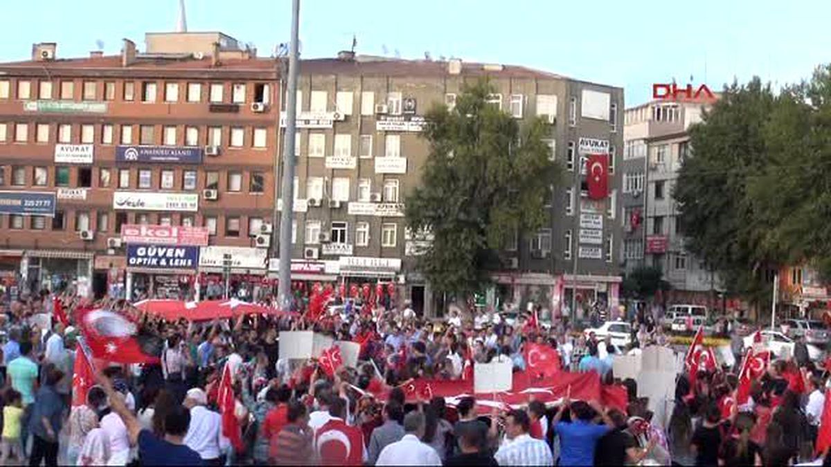 Kırıkkale?de 10 Binler Sokağa Dökülüp Terörü Protesto Etti