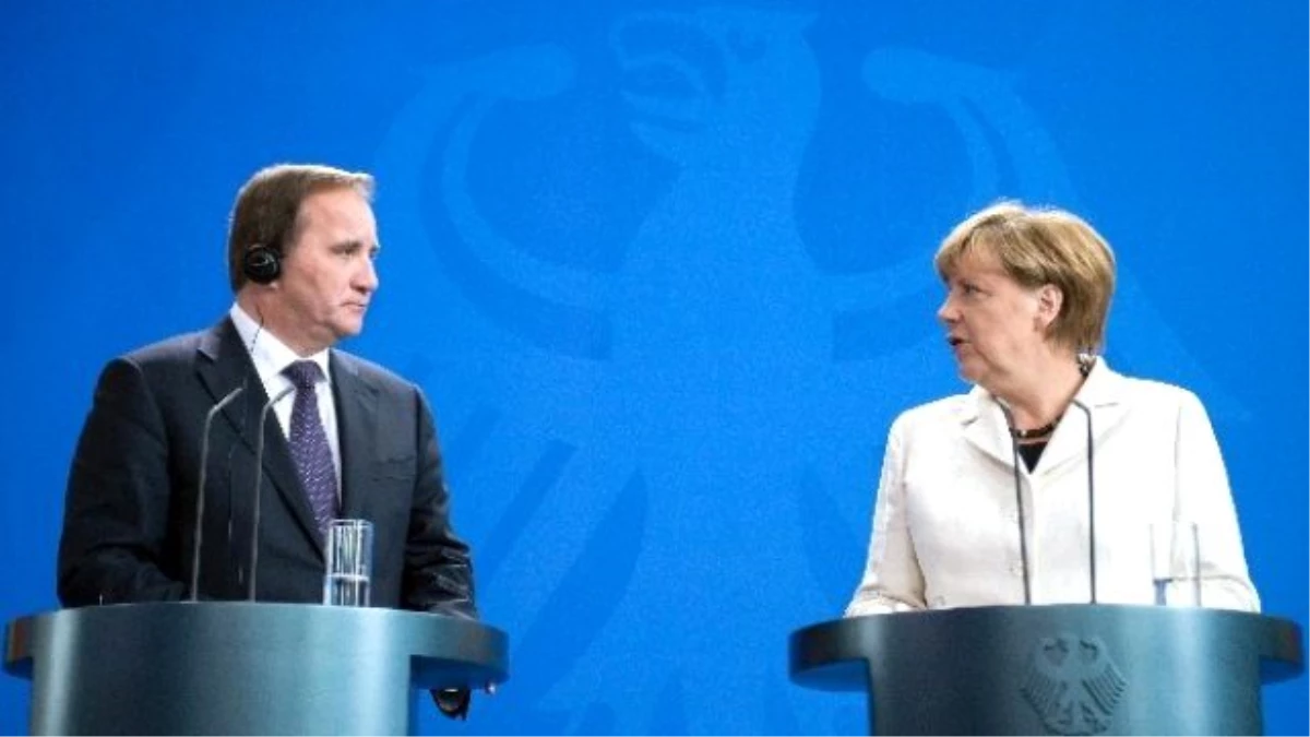 Merkel: "Ortak Avrupa İltica Sistemi Kağıt Üzerinde Kalmamalı"