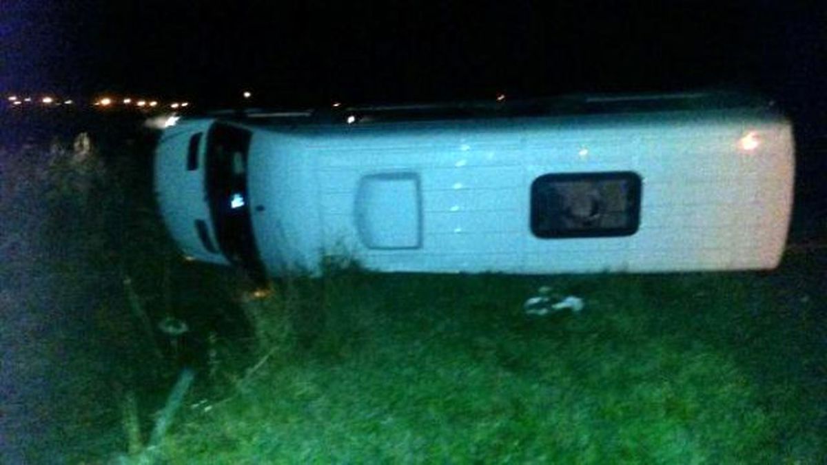 Şehit Cenazesinden Dönen Askeri Araç Kaza Yaptı: 11 Yaralı