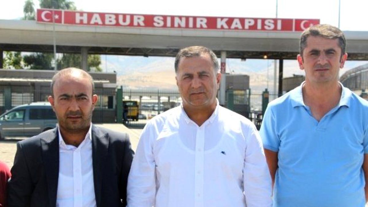 Serbest Bırakılan Gümrük Memurları Habur\'a Getirildi