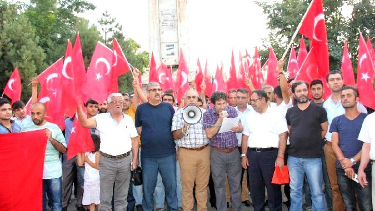Ülkücüler Terör Saldırılarını Kınadı