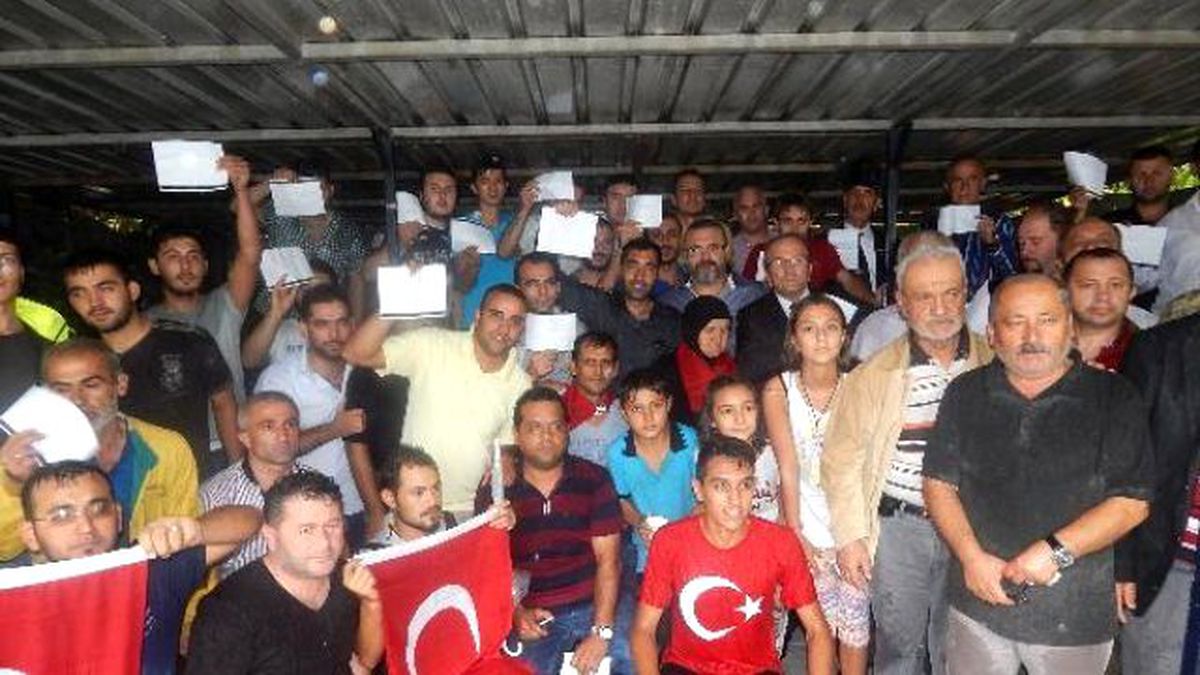 Yüzlerce Gebzeli Yeniden Askere Gitmek İçin Dilekçe Verdi