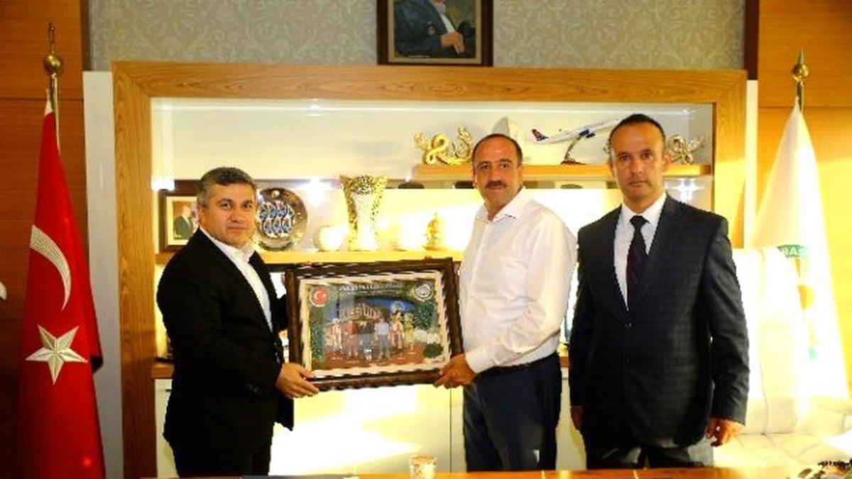 Zabıta Müdürlerinden Gölbaşı Belediyesi\'ne Ziyaret