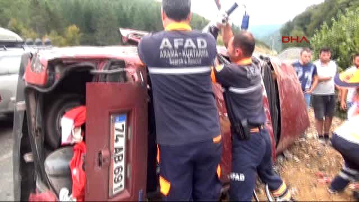 Zonguldak Otomobil Takla Attı: 3 Yaralı