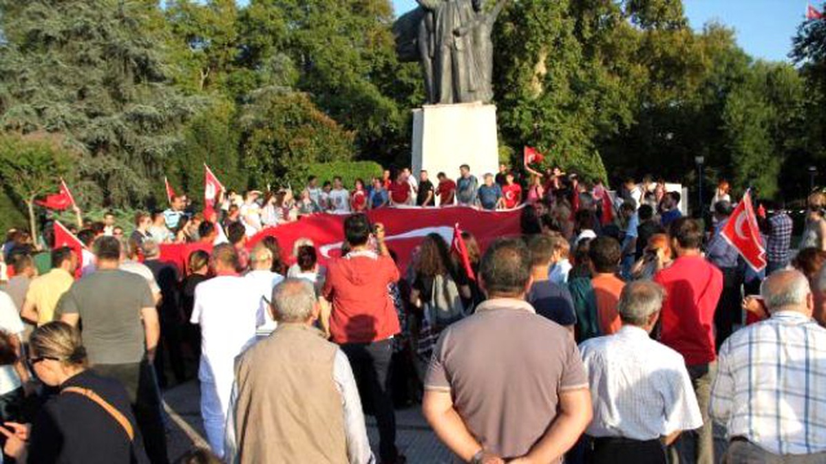 Zonguldak\'ta Teröre Tepki Yürüyüşü (3)