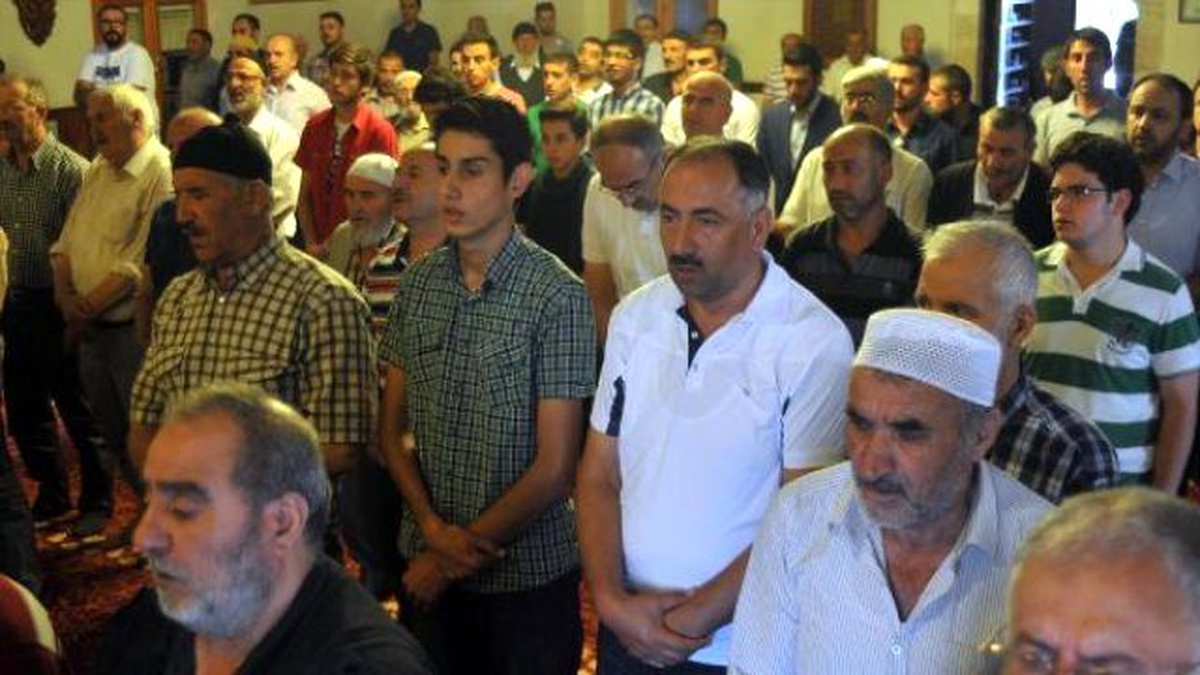 Ak Parti, Sivas\'ta Şehitler İçin Mevlit Okuttu