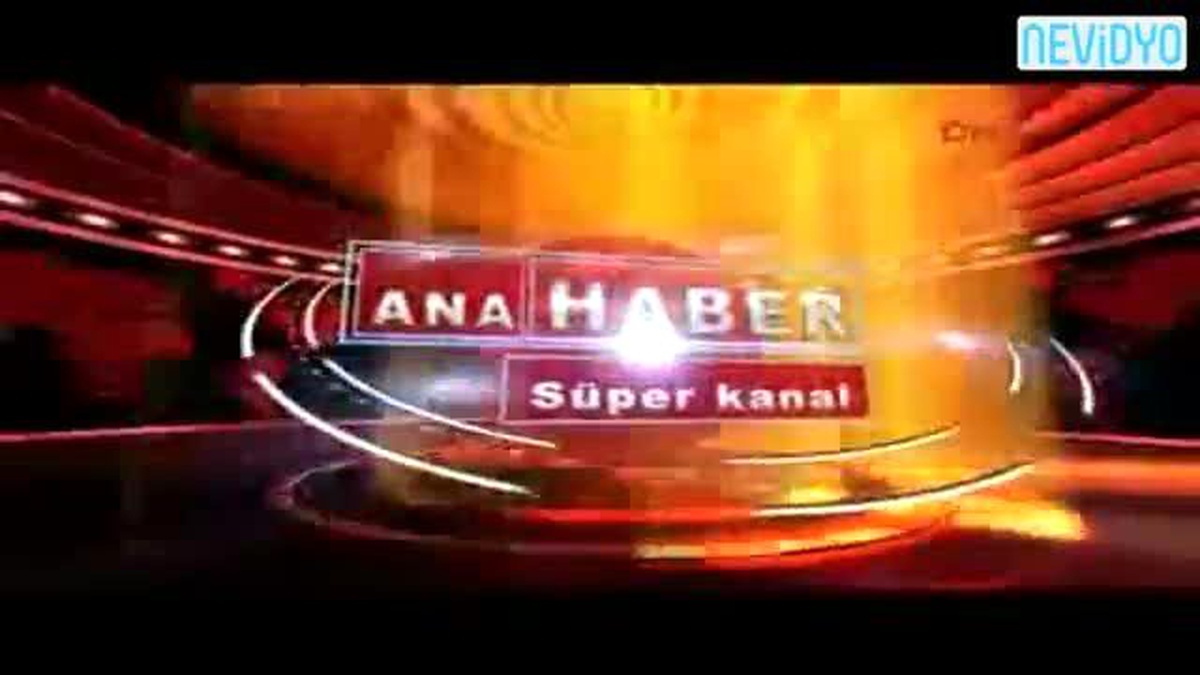 Ana Haber Bültenini Askeri Kıyafetle Sundu