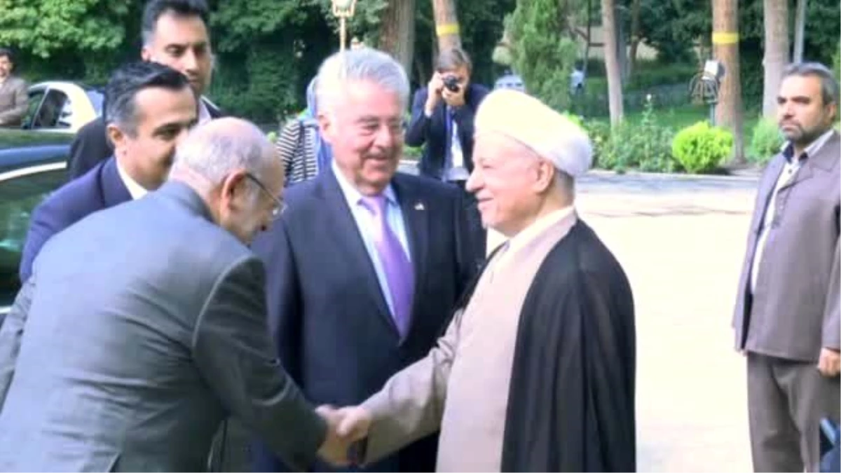 Avusturya Cumhurbaşkanı Fischer\'in, İran Temasları Devam Ediyor