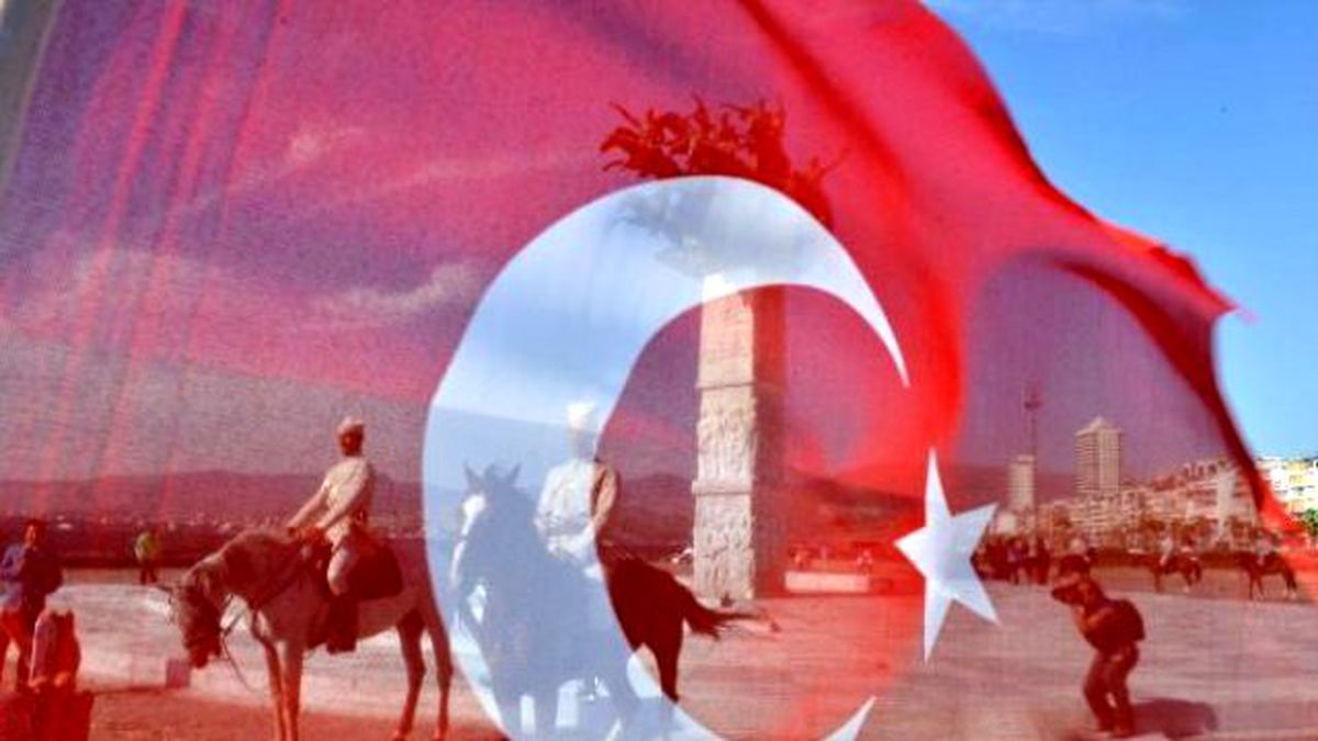 Bakan Eroğlu \'Açılımı Kaldırın\' Diyen Vatandaşa \'Kalktı, Kalktı Merak Etme\' Dedi (2)