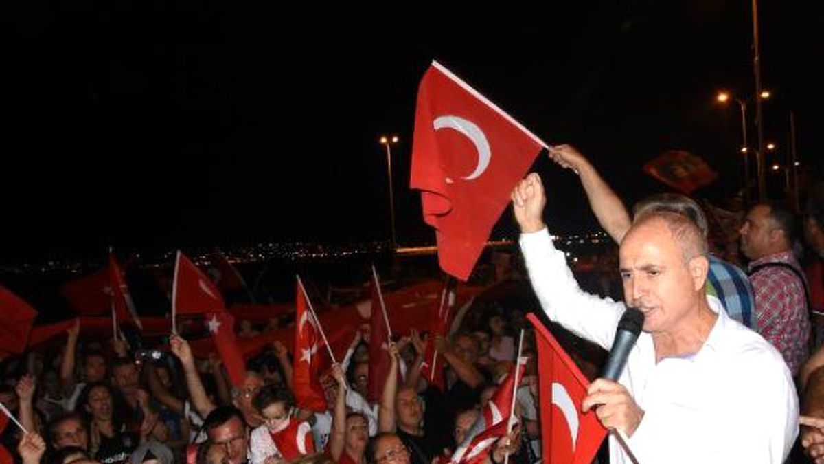 Büyükçekmece\'de "Teröre Lanet" Yürüyüşü