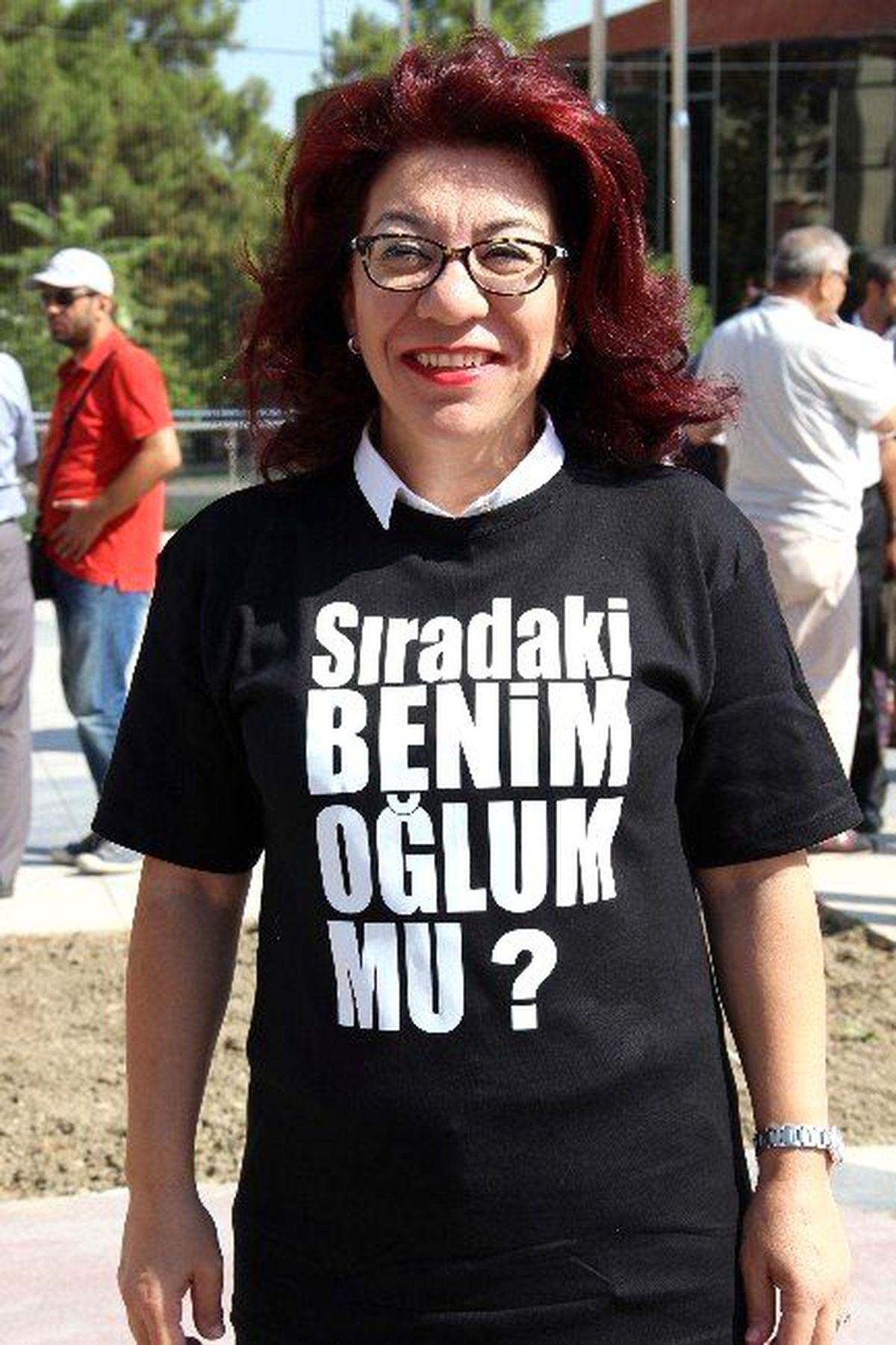 CHP\'li Vekilden Tişörtlü Protesto