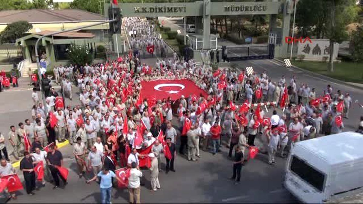 D-100\'de Teröre Tepki Yürüyüşü