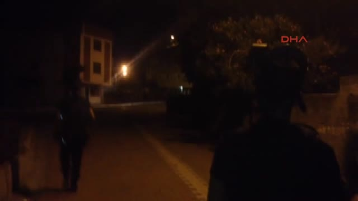Darıca\'da Teröre Tepki Yürüyüşünde 5 Gözaltı