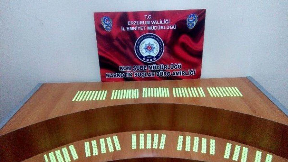 Erzurum\'da 988 Adet Uyuşturucu Ecstasy Hap Ele Geçirildi