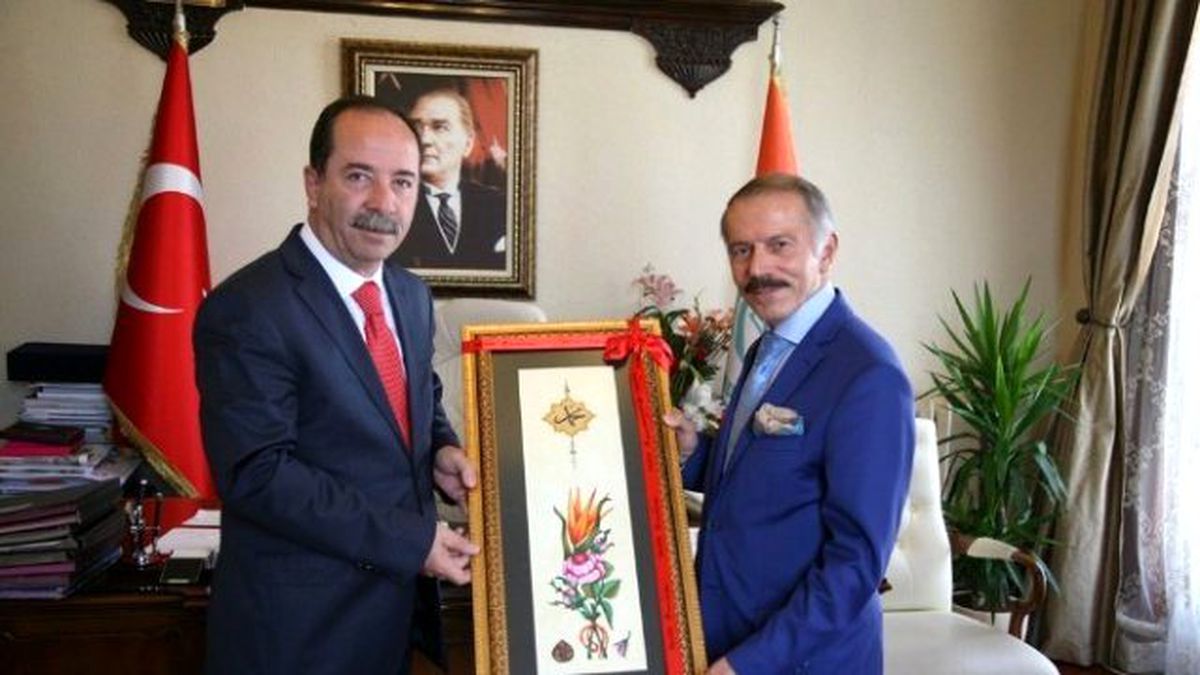 İstanbul Bayrampaşa Belediye Başkanı Aydıner, Edirne Belediye Başkanı Gürkan\'ı Ziyaret Etti