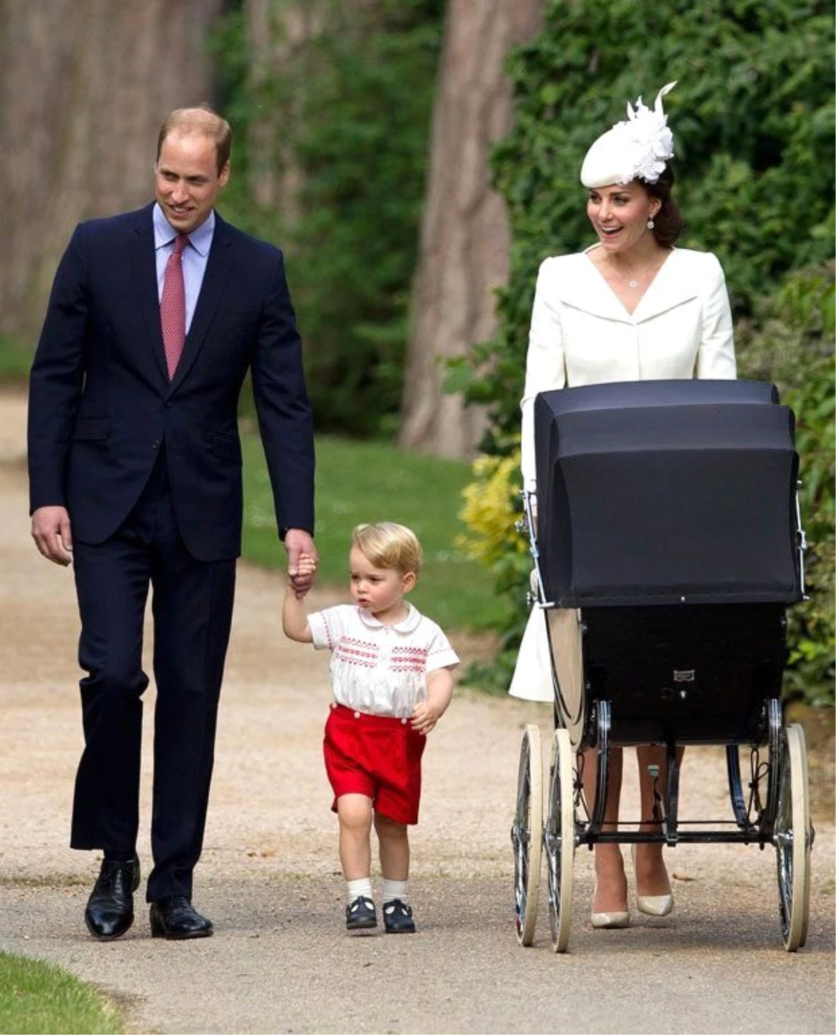 Kate Middleton Üçüncü Bebeğine Hamile