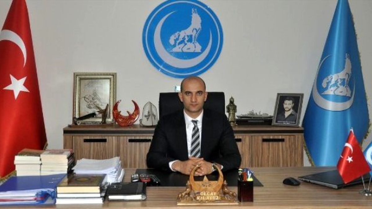 Kılavuz: "Her Bozkurt İşareti Yapan Ülkücü Değil"