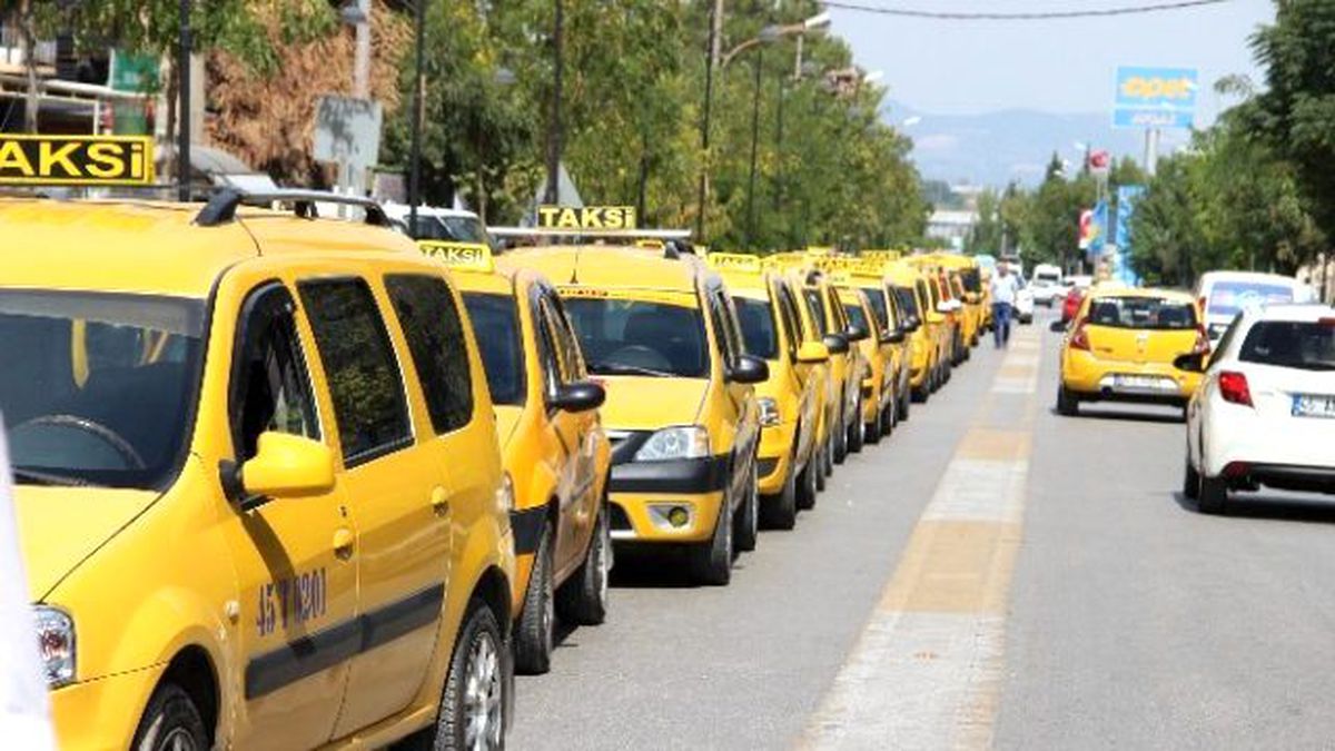 Manisalı Şoförlerden Teröre Konvoylu Tepki