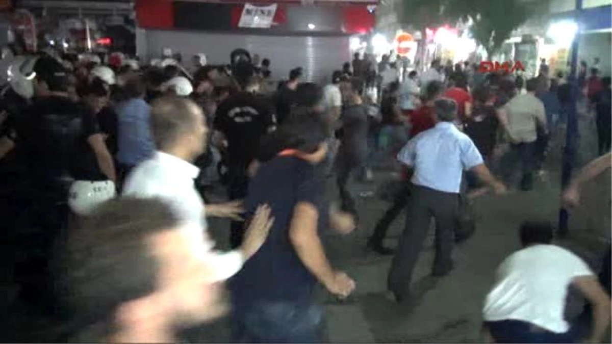 Mersin?de Hdp Binasına Saldırı: 3 Polis Yaralı