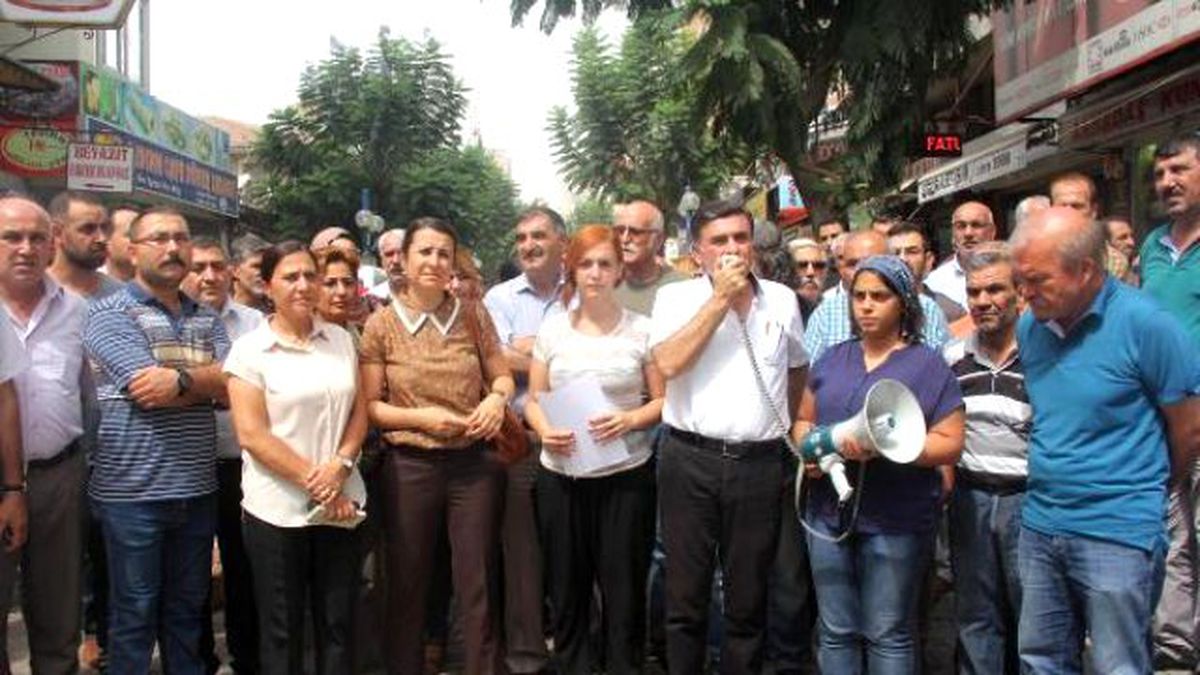 Mersin\'de Hdp\'ye Saldırıya Tepki