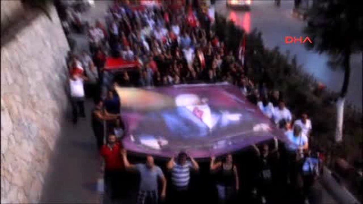 Nazilli Şehidi İçin \'Saygı Yürüyüşü\' Düzenledi 2-