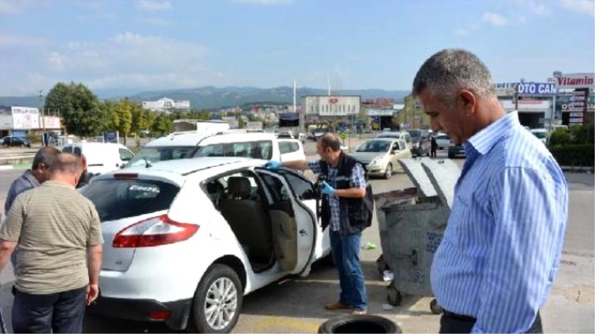 Otomobil Alan Sürücüye Tuzak Kurup, 35 Bin Lirasını Çaldılar