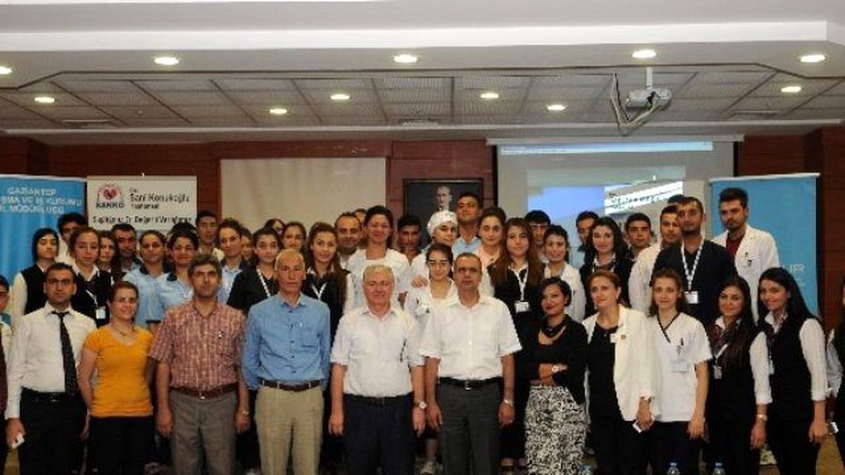 Özel Sani Konukoğlu Hastanesi\'nde İşbaşı Eğitim Kursu