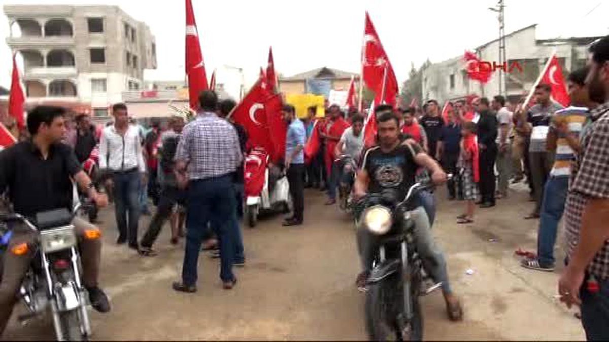 Reyhanlı\'da Teröre Lanet Eylemi