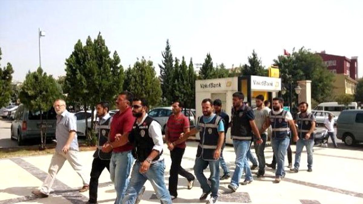 Şanlıurfa\'da Dolandırıcılara Operasyon: 6 Gözaltı