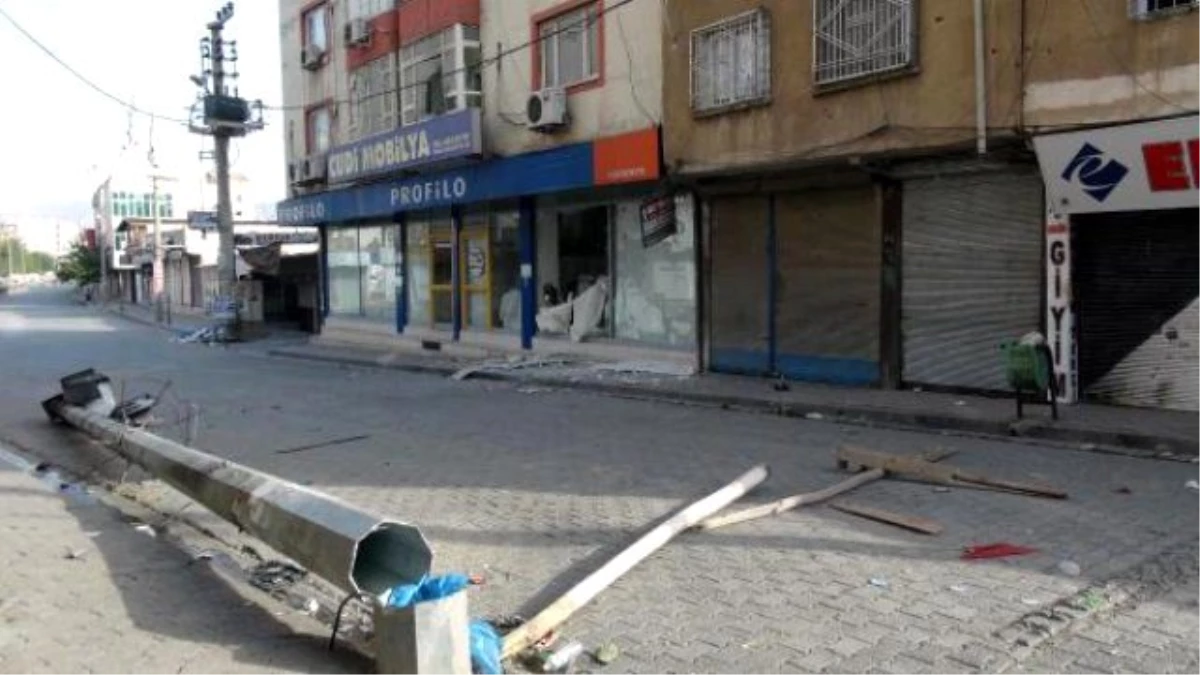 Sokağa Çıkma Yasağı Uygulanan Cizre\'de Çatışmalar Sürüyor