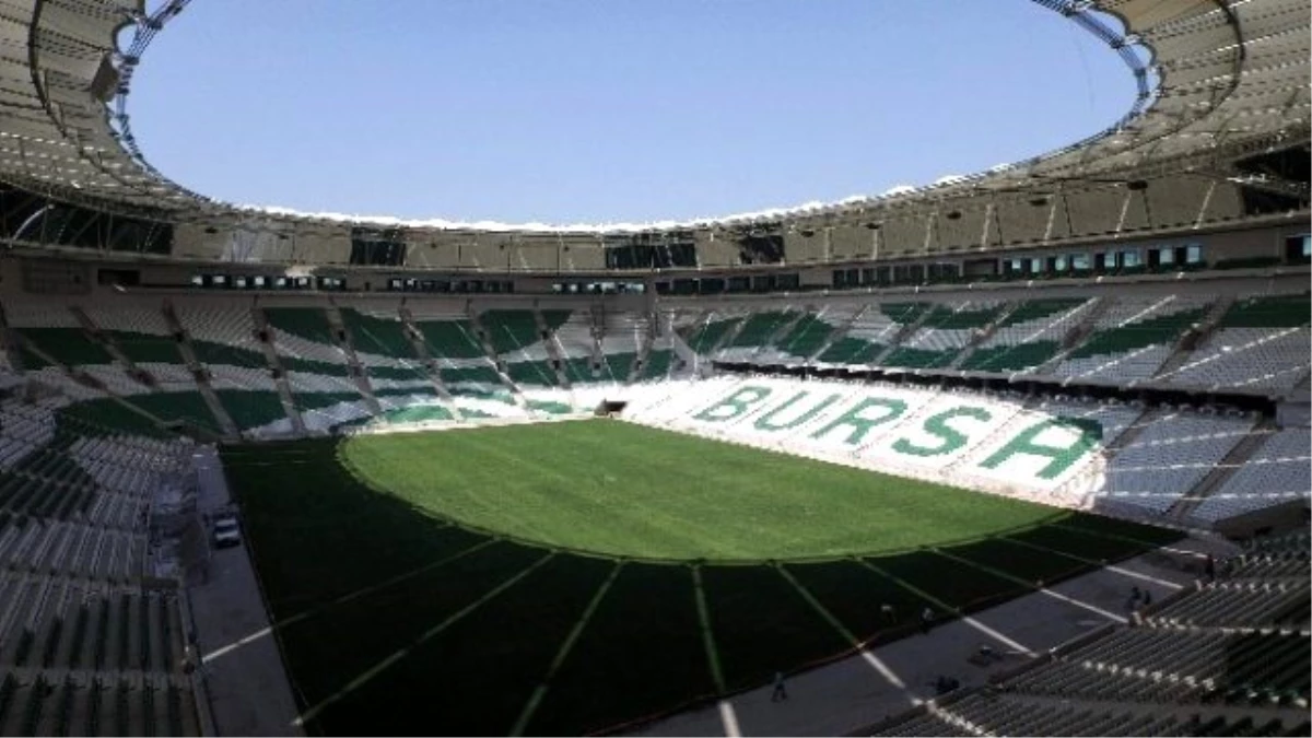 Timsah Arena\'ya "Maç Oynanabilir" Raporu Çıkmadı