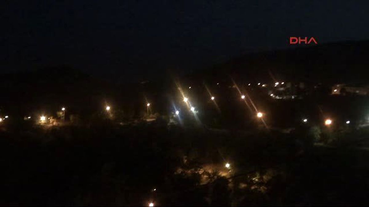 Tunceli - Tunceli\'de PKK\'lılar Roketatar ve Silahlarla Saldırdı: 1 Polis Şehit