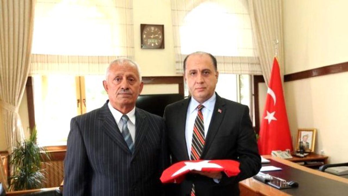 Turhal Şehit Aileleri Derneği\'nden Vali Çomaktekin\'e Ziyaret