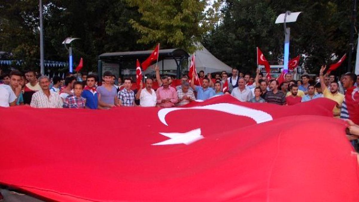 Ülkü Ocakları Adıyaman İl Başkanlığından Yürüyüş