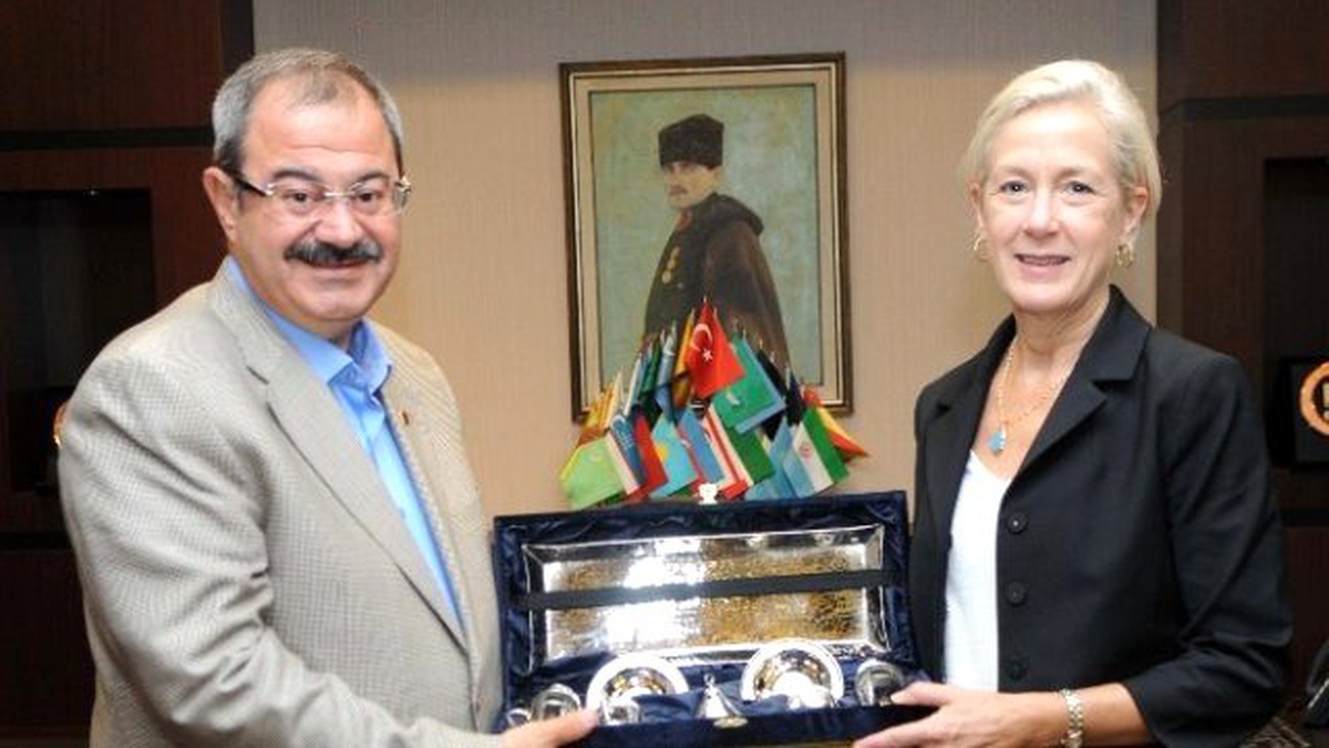 ABD Adana Konsolusu Specht\'in, Gso Ziyareti
