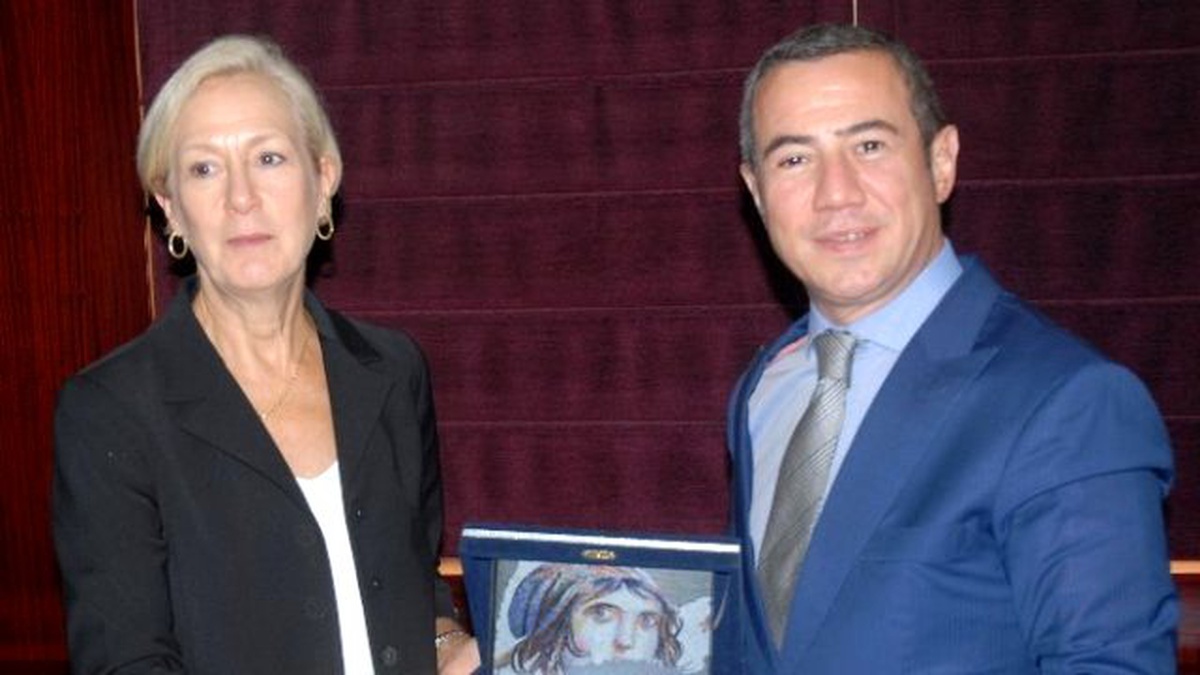 ABD\'nin Adana Konsolusu Specht, Gto\'yu Ziyaret Etti