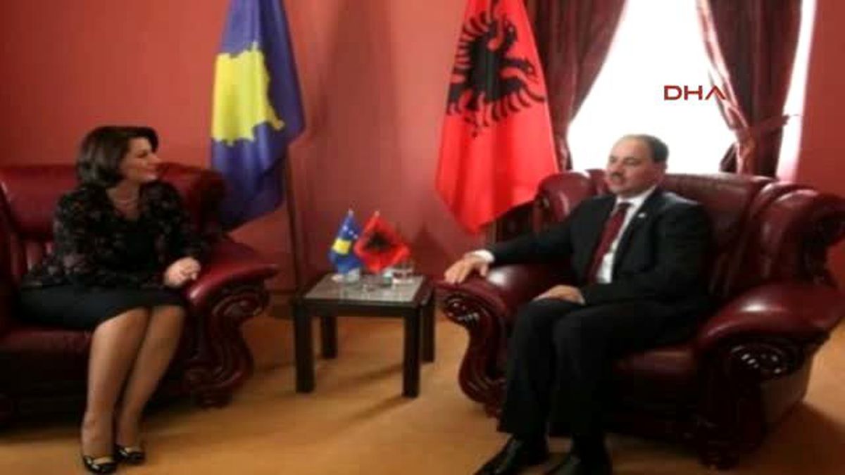 Arnavutluk ve Kosova Suriyeli Mültecilerin Bir Bölümünü Almaya Hazır Olduklarını Açıkladı