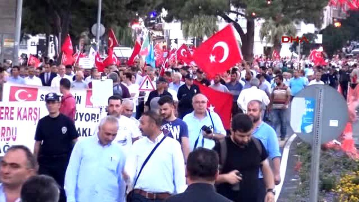 Aydın\'da Teröre Tepki Yürüyüşü