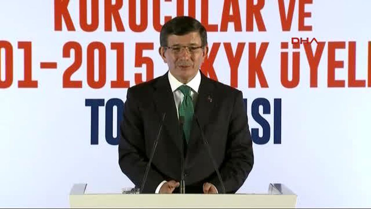 Başbakan Davutoğlu, Ak Partililerle Yemekte Bir Araya Geldi 2