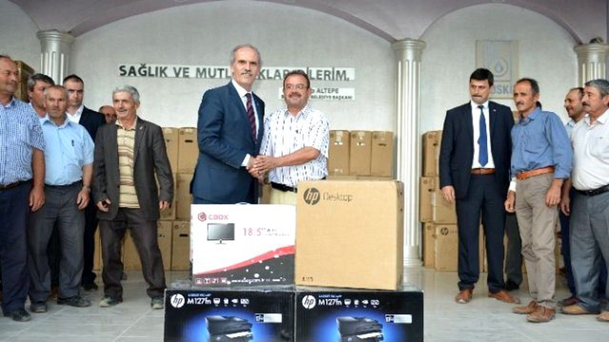 Büyükşehir\'den 139 Muhtara Bilgisayar