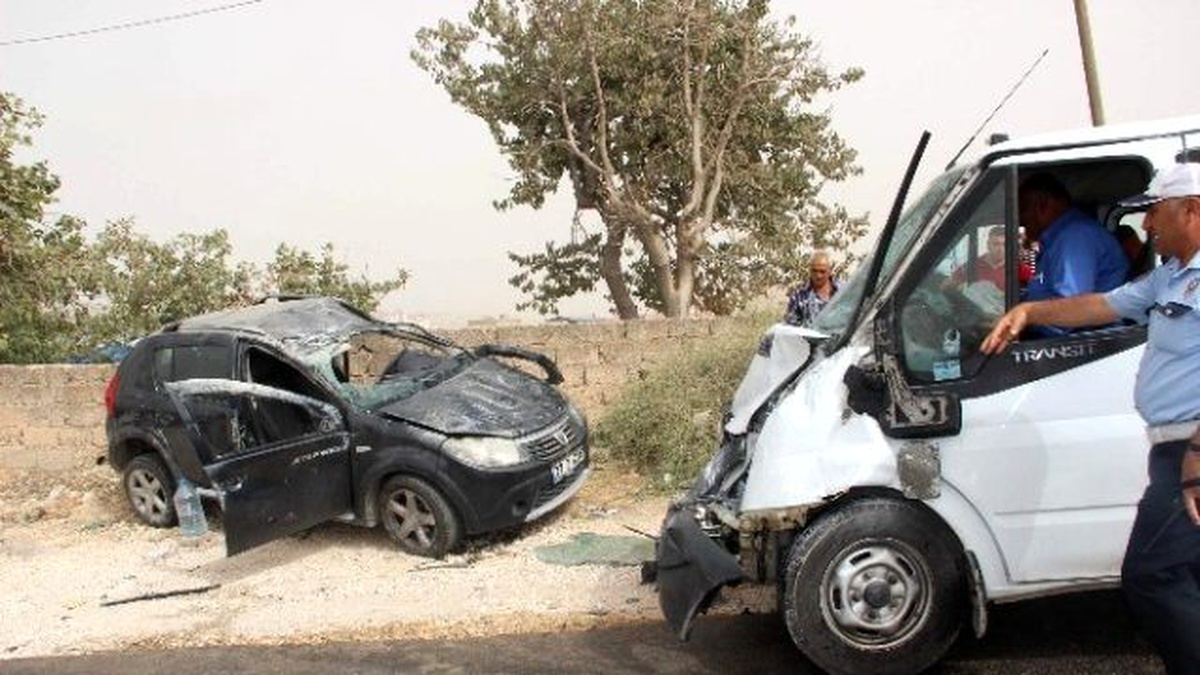 Gaziantep\'te Trafik Kazası: 1 Ölü, 2 Yaralı
