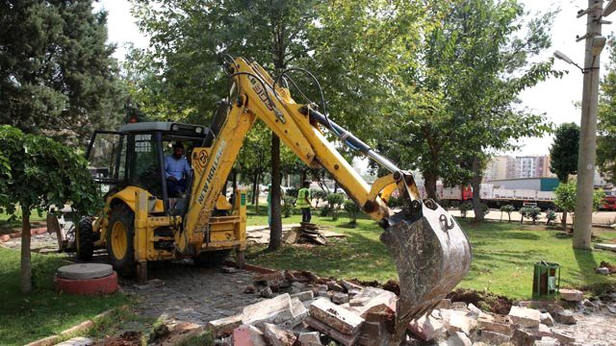 Haliliye\'de Park Yapım Çalışmaları Sürüyor