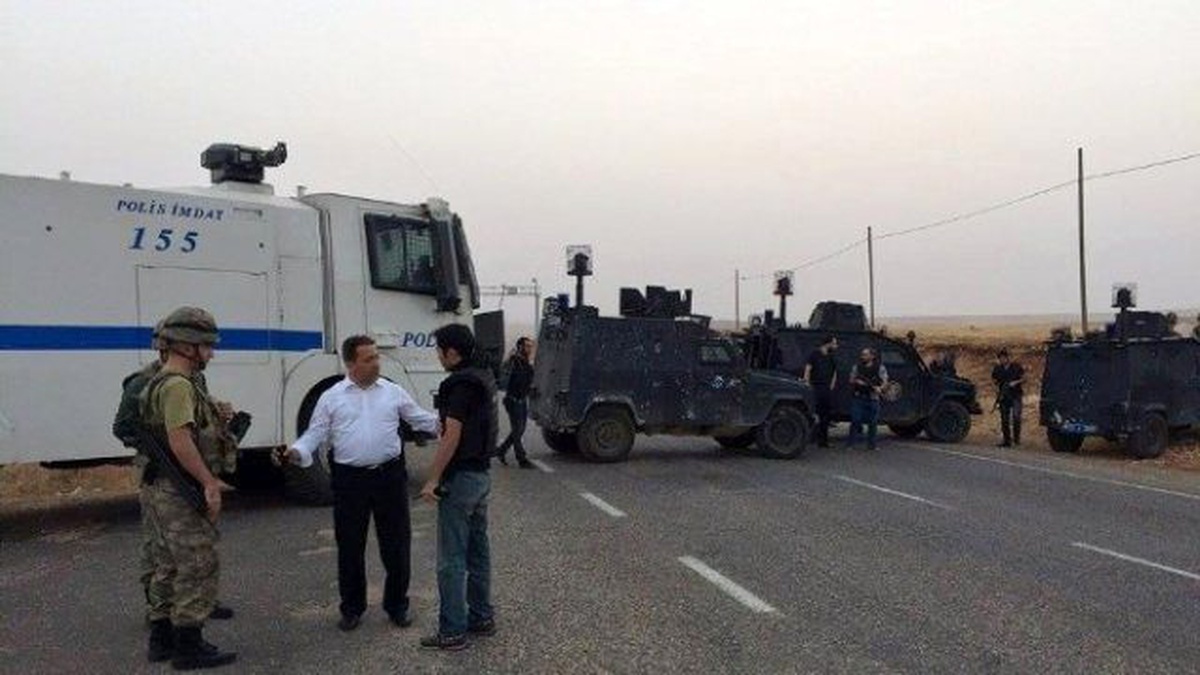 Hdp\'lilerin Cizre Yolculuğu Sürüyor