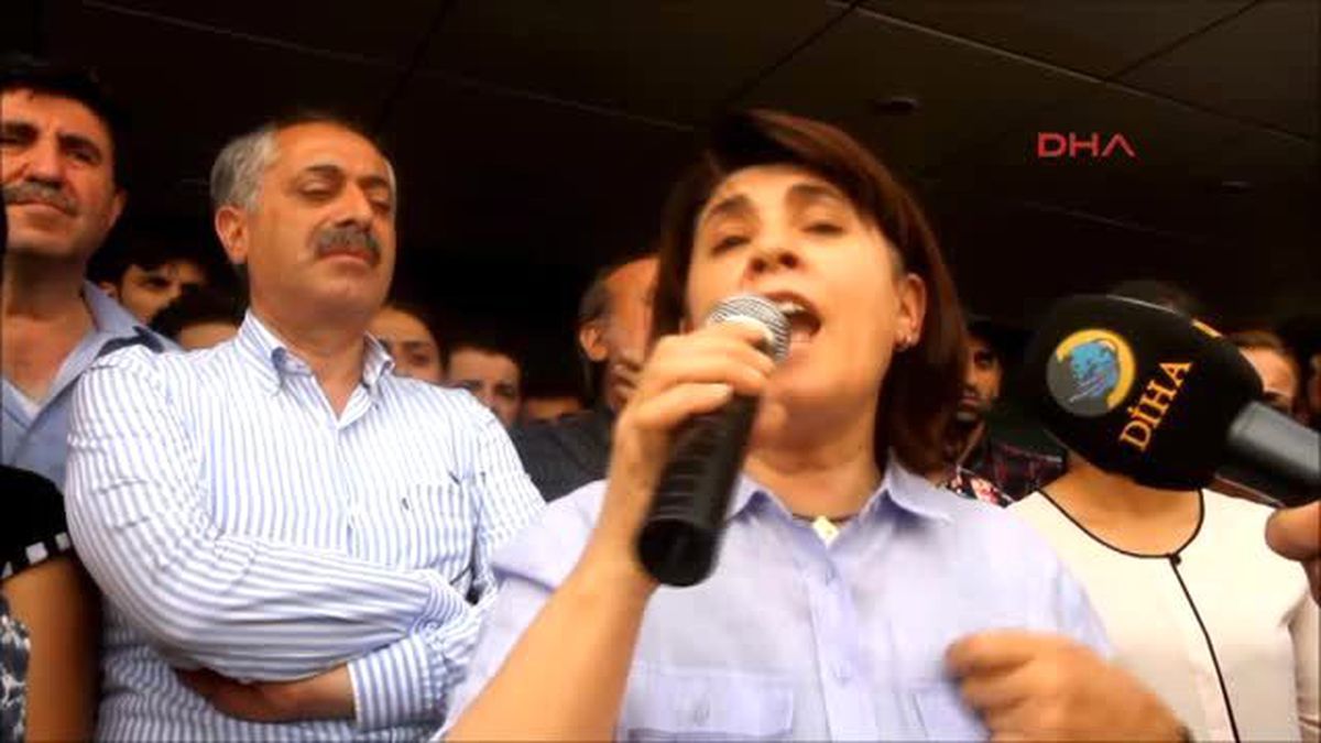 İdil Leyla Zana Olaylar Devam Ederse Ölüm Orucuna Yatacağım