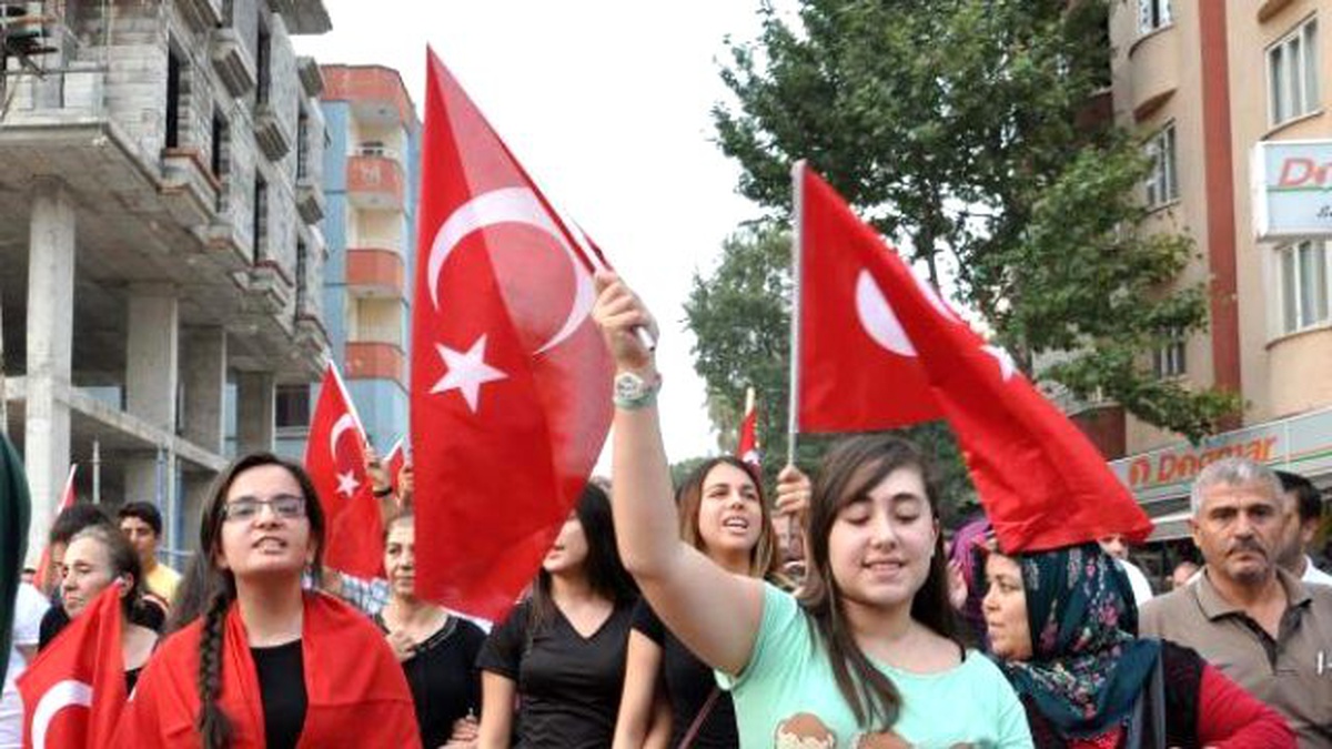 İslahiye\'de Stk\'lardan Teröre Tepki Yürüyüşü